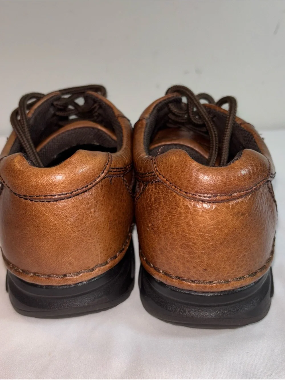 Nunn Bush Men's Brown Leather Casual Lace-Up Shoes. 7/10